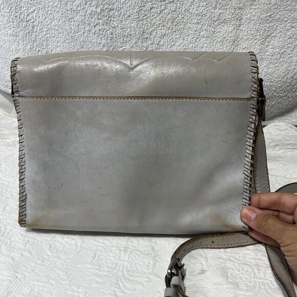 Patricia Nash Handcrafted Beige Tooled Leather Crossbody Bag Adjustable Strap - Picture 2 of 11